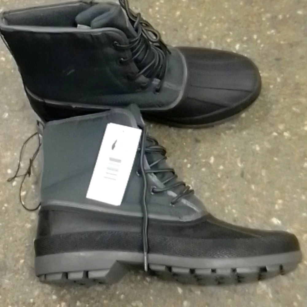 Snow boot
